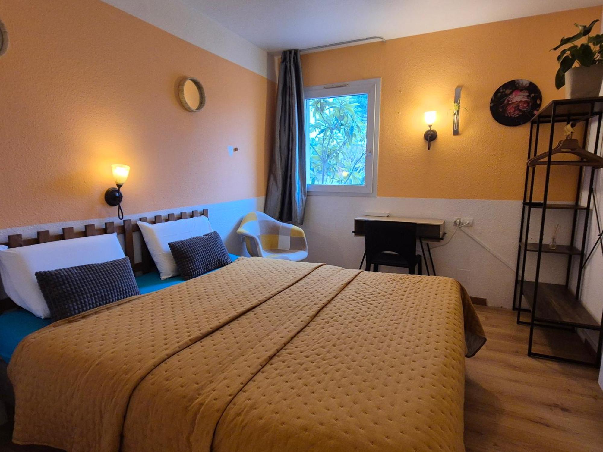 Bel Hotel Restaurant La Gentilhommiere Trebes Ngoại thất bức ảnh